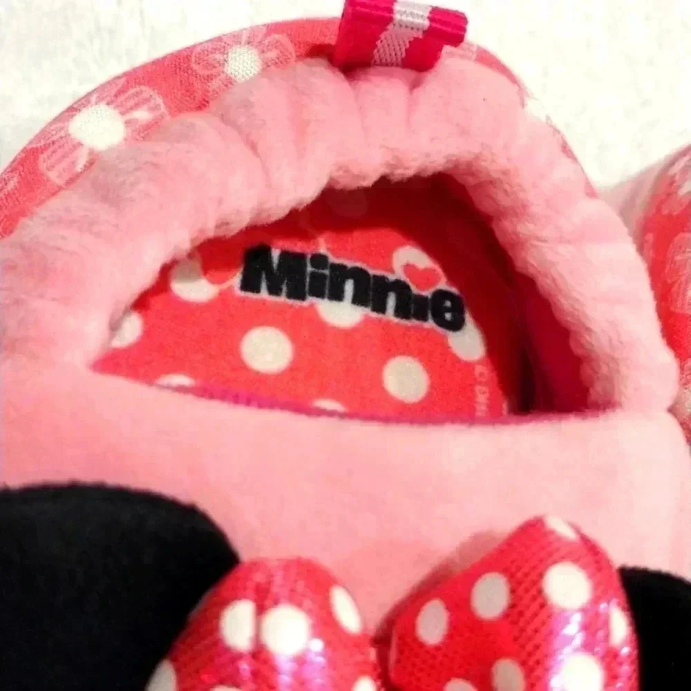 Minnie Mouse Pink Polka Dot Slippers NWOT